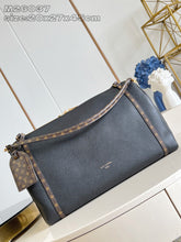 China Replica LV Handbags 285usd Only